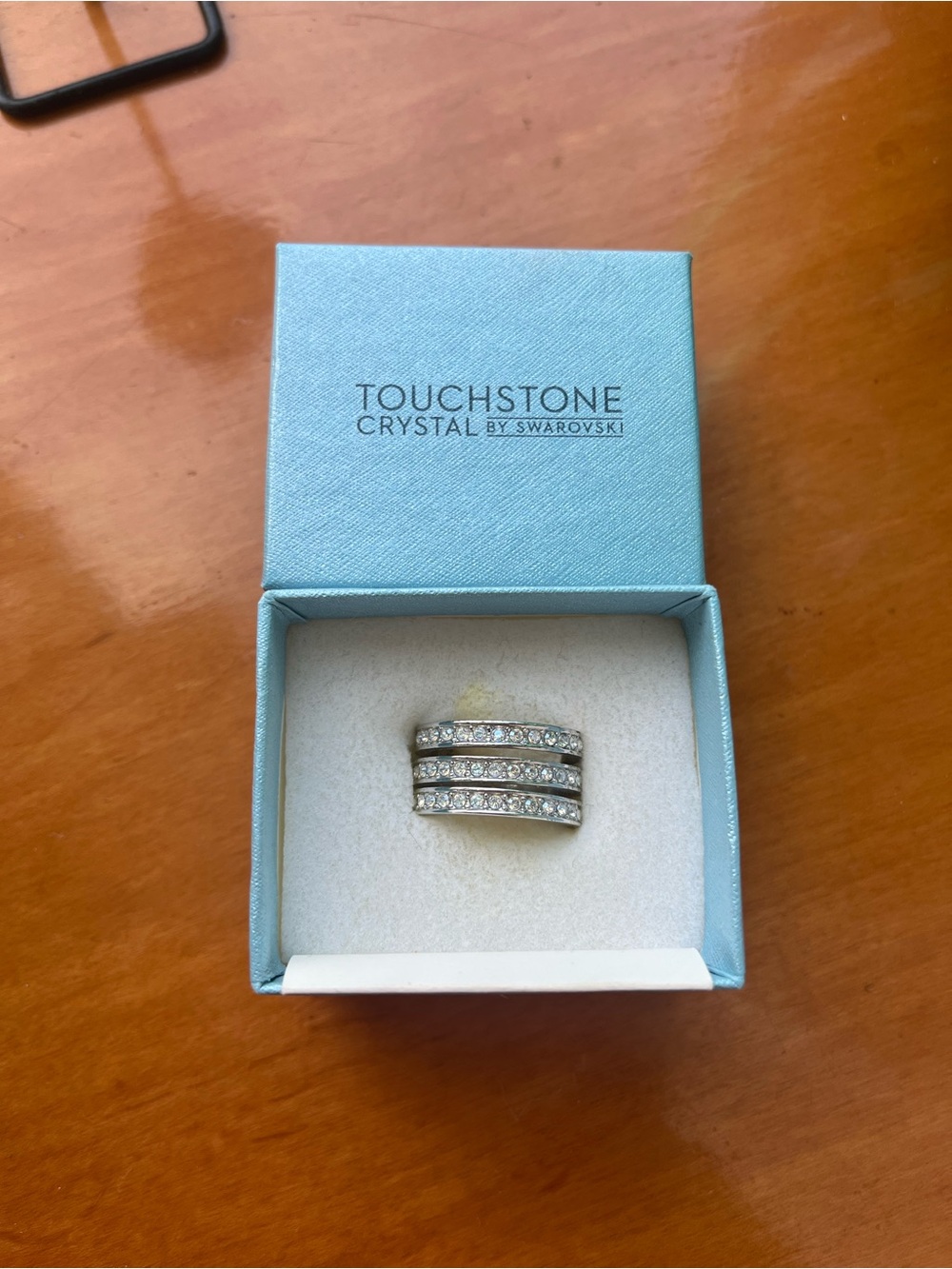 💎💙Touchstone Crystal Triple Threat Ring size 8💙